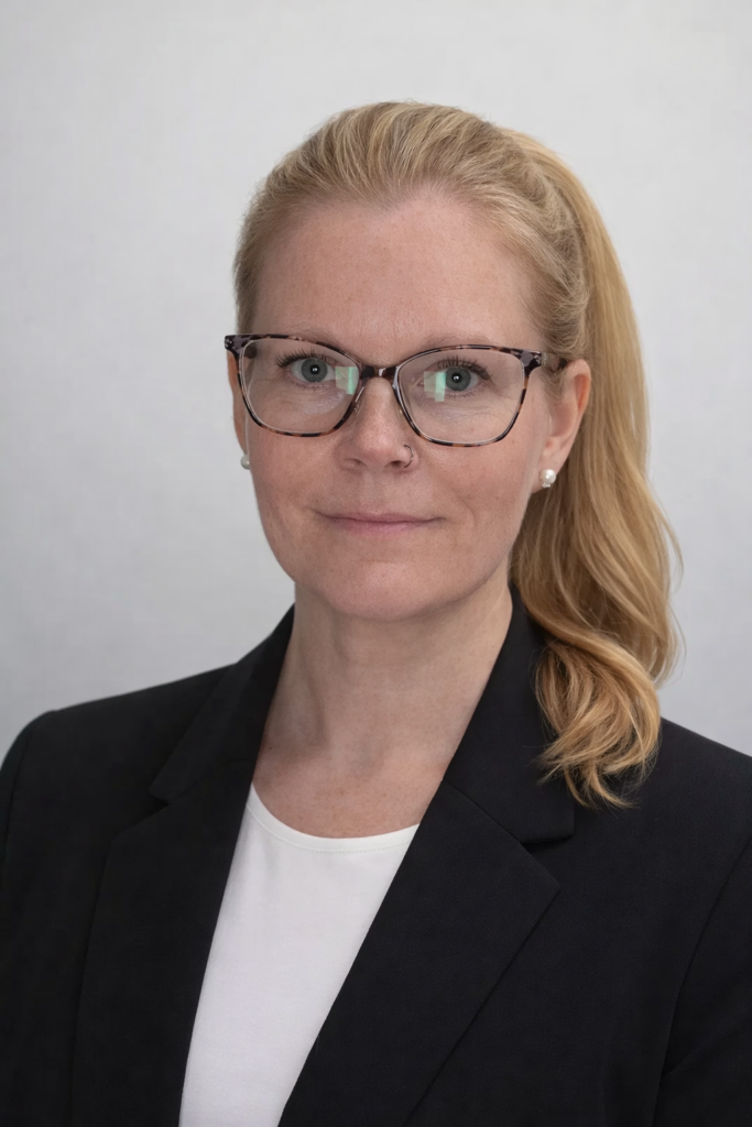 Chelsea Lock n key realty